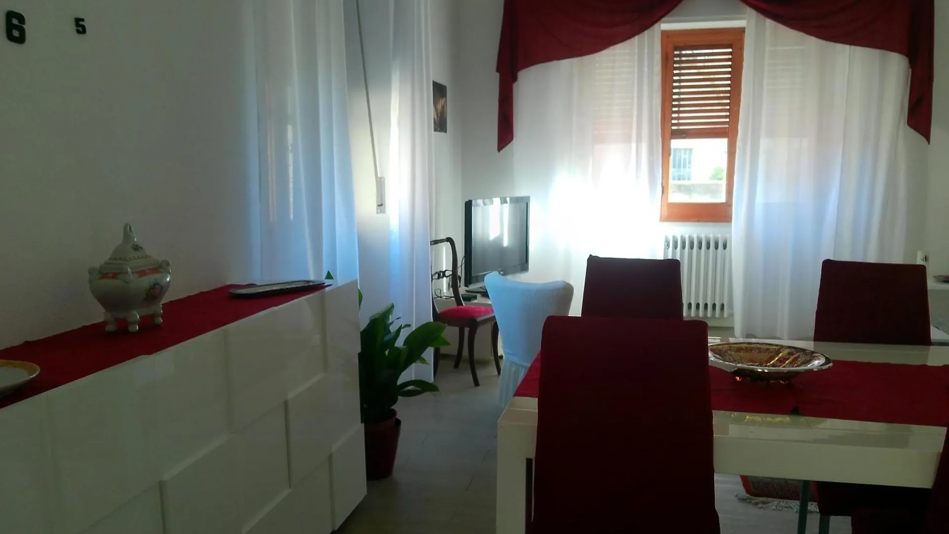 בית נופש אוריסטאנו Cappuccini Apartments איטליה